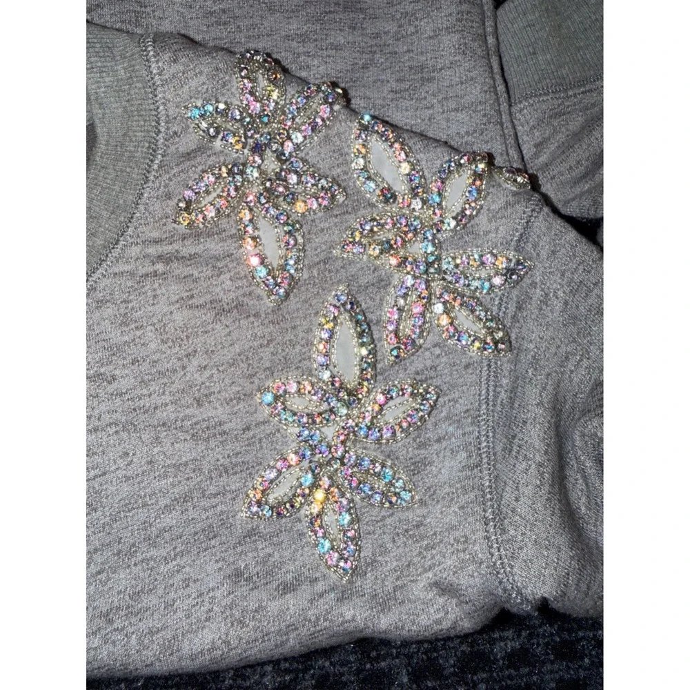 ESSENTIEL ANTWERP Rhinestone Beads Flower Sweatshirt‎ Grey Crewneck Sz 3 L - Picture 2 of 7